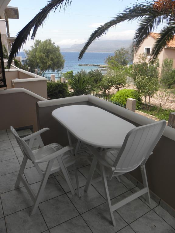 Lakonia Bay Apartments Аркангелос Екстер'єр фото